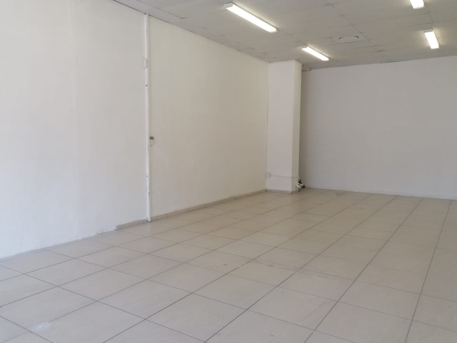 To Let Commercial Property for Rent in Somerset West Western Cape